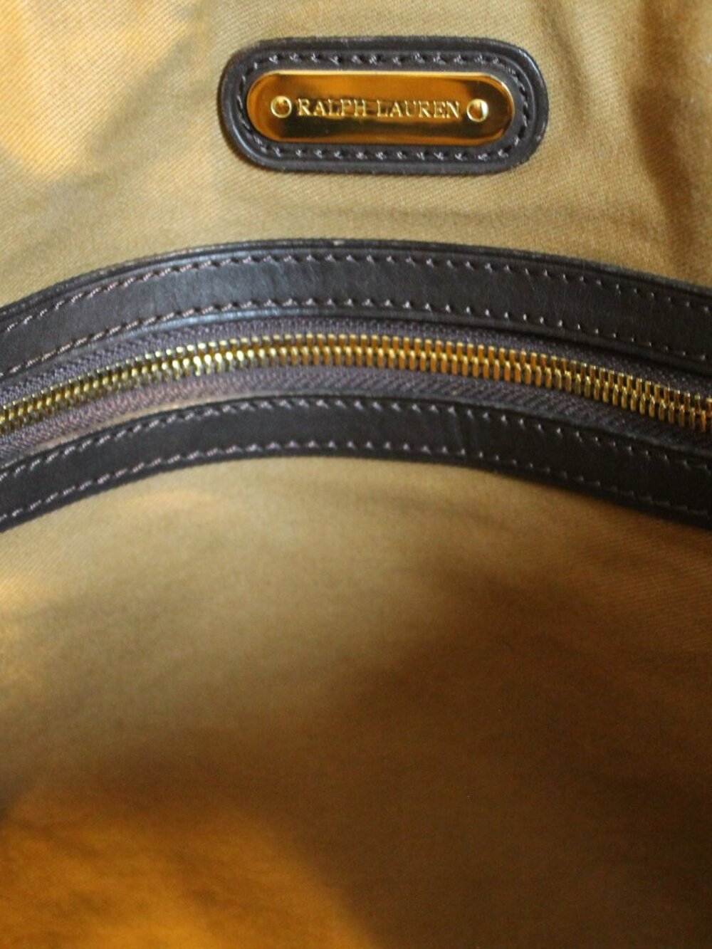 Ralph Lauren leather fringe & whipstitch hobo shoulder bag with stirrup charm - Picture 8 of 15